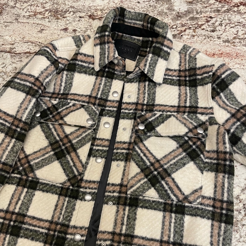 BLANKNYC The Outsider Plaid Shacket (with Pockets)